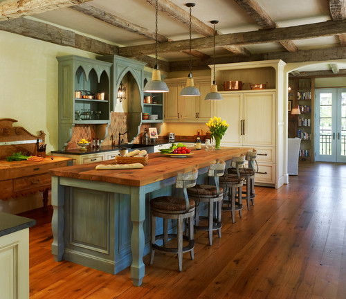 reclaimed white oak floors & timbers