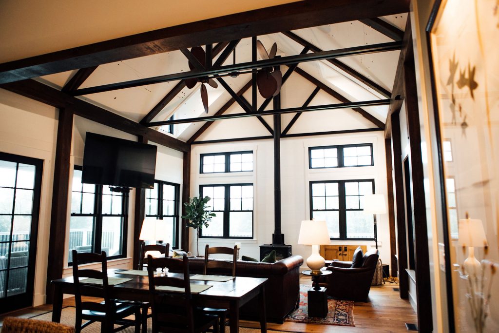 Reclaimed-Beams-Jefferson-Farm