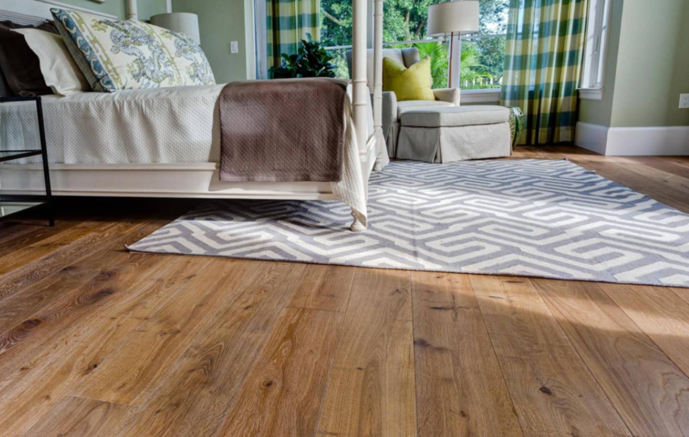 Image Live Sawn White Oak Fumed Oiled 2