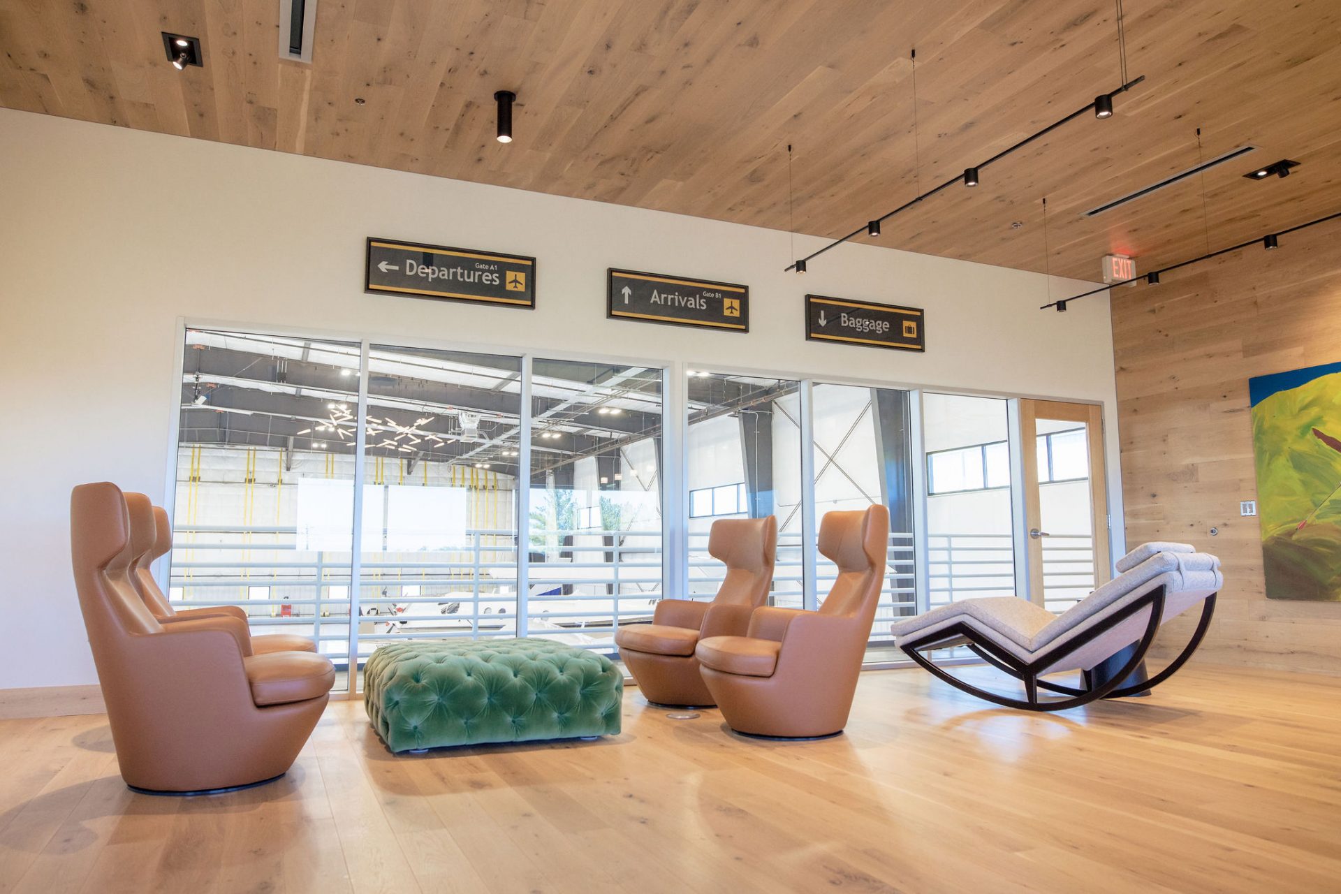 Image of Kuhn Aviation Live Sawn White Oak